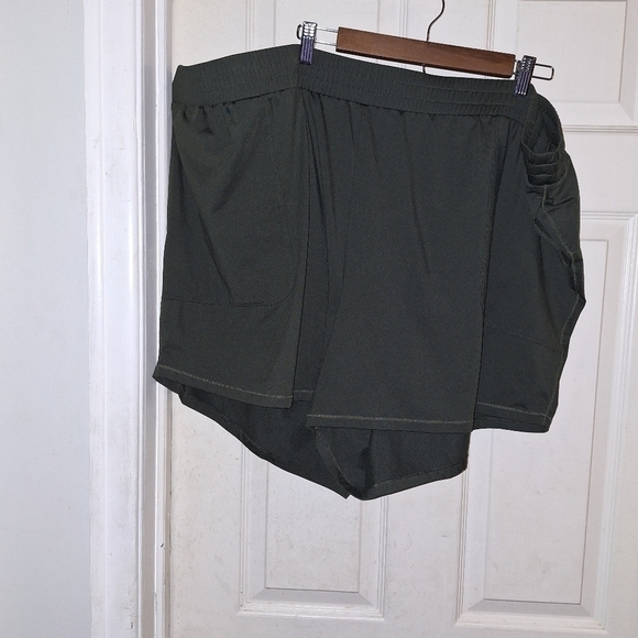 All in motion shorts size 4X - Picture 1 of 4
